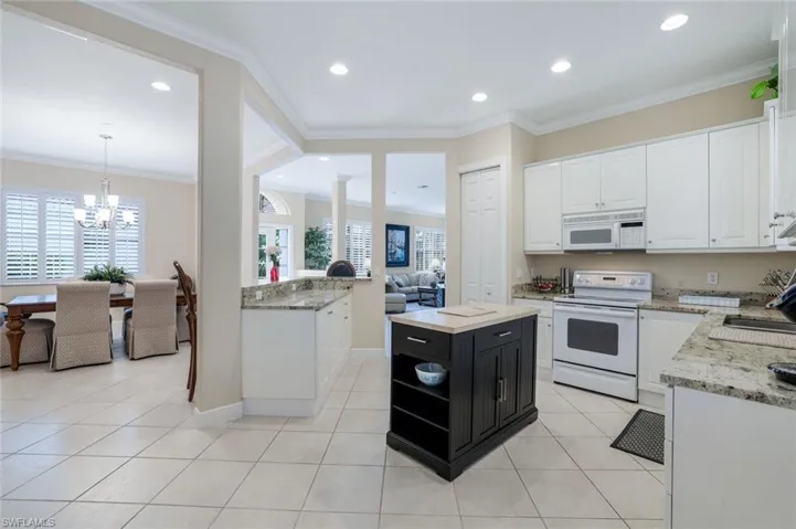 3812  Cotton Green Path  DR, Naples, FL 34114