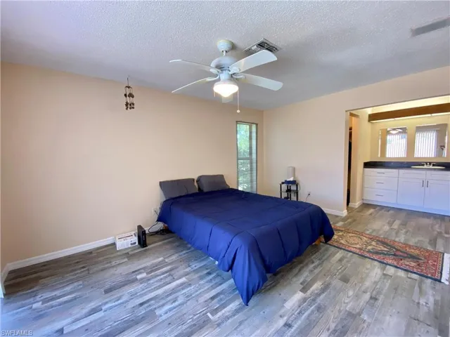 5606  Foxlake  DR, North Fort Myers, FL 33917