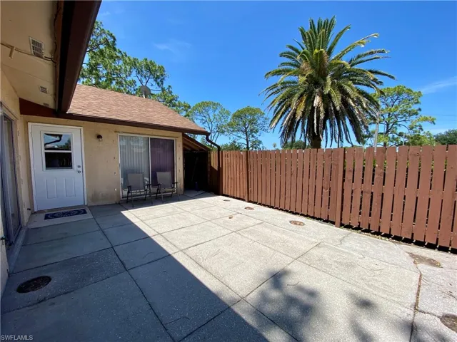5606  Foxlake  DR, North Fort Myers, FL 33917