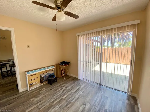 5606  Foxlake  DR, North Fort Myers, FL 33917