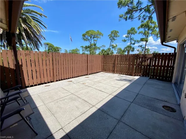 5606  Foxlake  DR, North Fort Myers, FL 33917