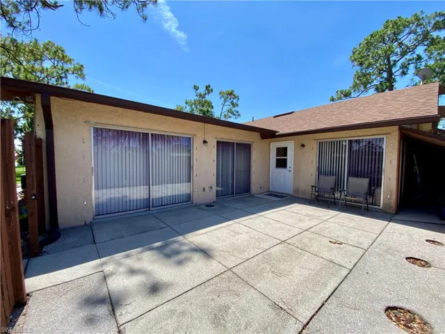 5606  Foxlake  DR, North Fort Myers, FL 33917