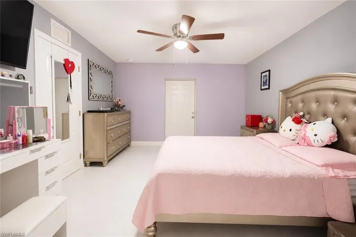 507 Diplomat Pkwy E, Cape Coral, Florida 33909