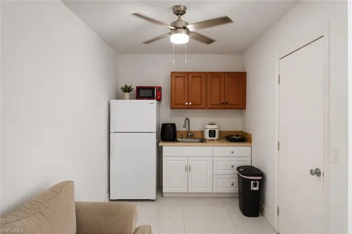 507 Diplomat Pkwy E, Cape Coral, Florida 33909