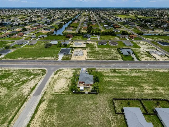 507 Diplomat Pkwy E, Cape Coral, Florida 33909