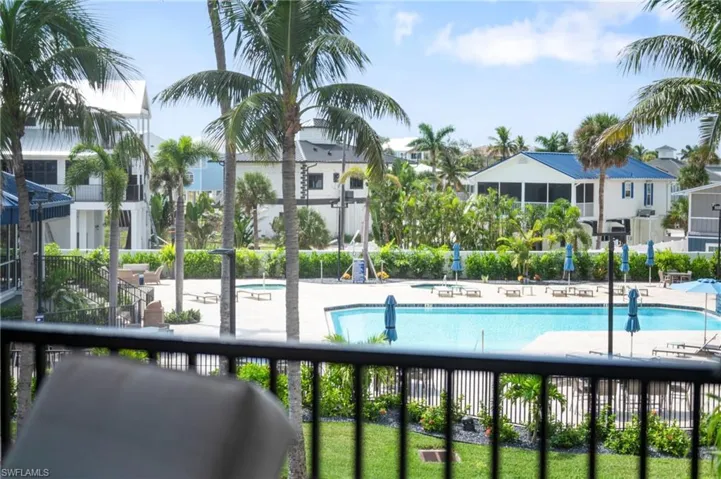 4745 Estero Blvd 104, Fort Myers Beach, Florida 33931