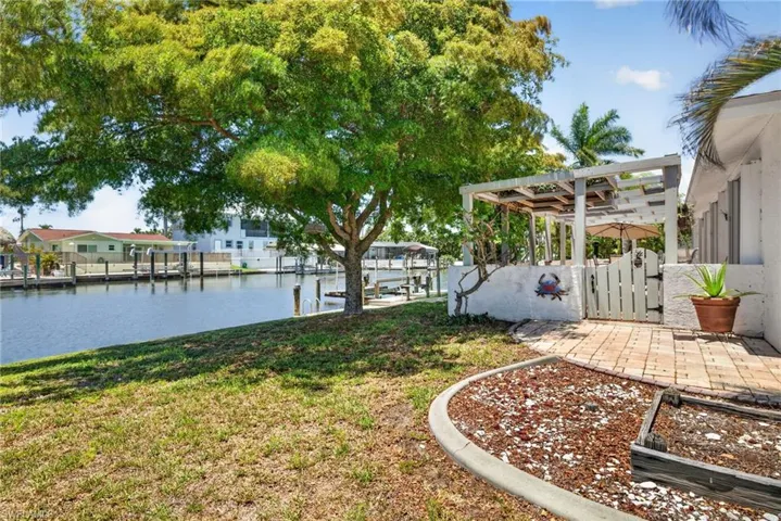 12279 Matlacha Blvd, Matlacha Isles, Florida 33991