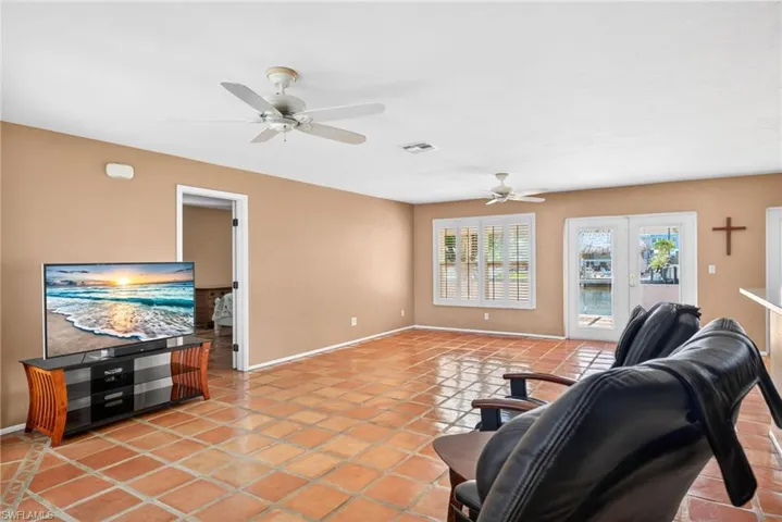 12279 Matlacha Blvd, Matlacha Isles, Florida 33991