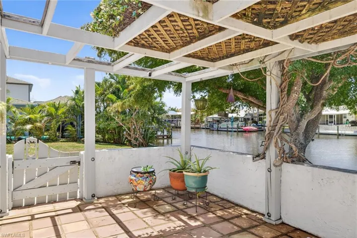 12279 Matlacha Blvd, Matlacha Isles, Florida 33991