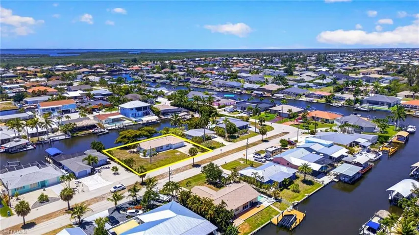 12279 Matlacha Blvd, Matlacha Isles, Florida 33991
