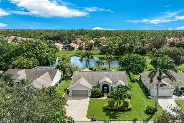 146 Plantation Cir, Naples, Florida 34104