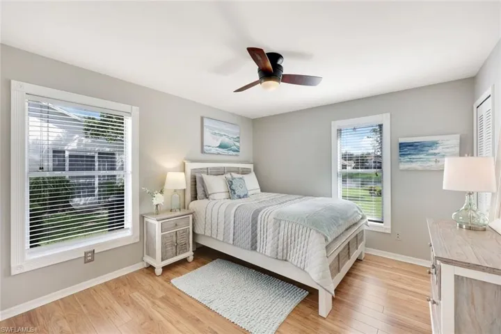 Back guest bedroom