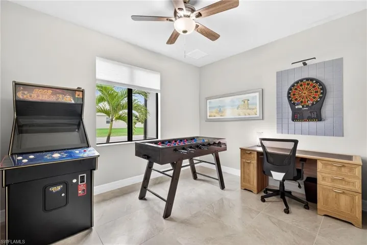 GAME ROOM / DEN / OFFICE
