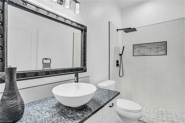 6542  Ilex  CIR, Naples, FL 34109