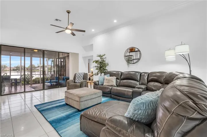 6542  Ilex  CIR, Naples, FL 34109