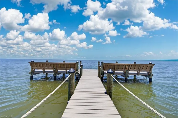 16600 Bocilla Island Club Dr 35, Bokeelia, Florida 33922