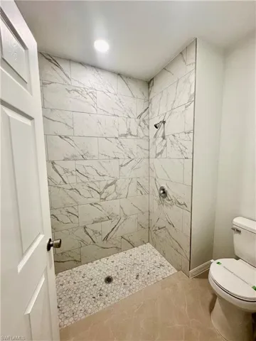 2nd Bathroom