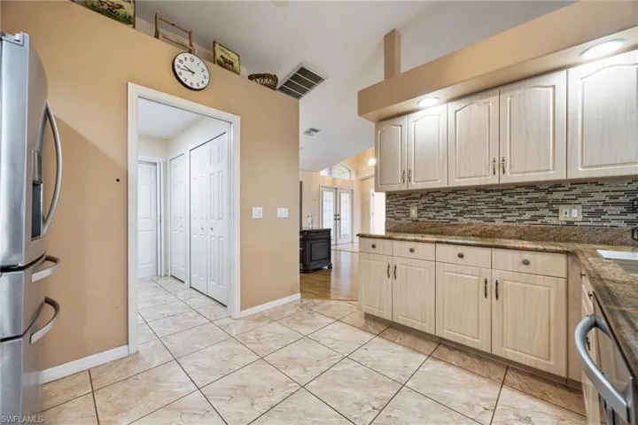 1132 Se 32nd Ter, Cape Coral, Florida 33904