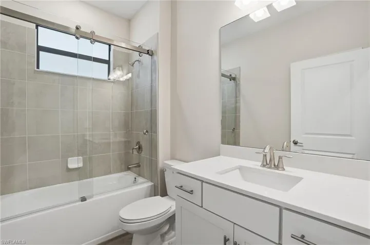 19706 Fox Grove Dr, Estero, Florida 33928
