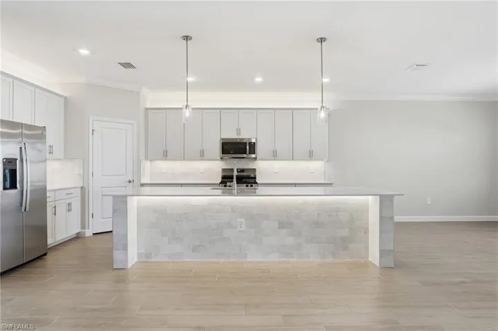 19706 Fox Grove Dr, Estero, Florida 33928