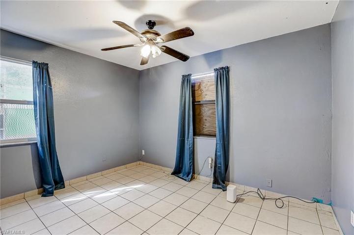 4212  4th W ST, Lehigh Acres, FL 33971