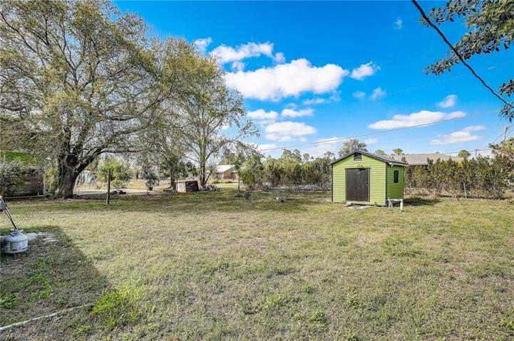 4212  4th W ST, Lehigh Acres, FL 33971