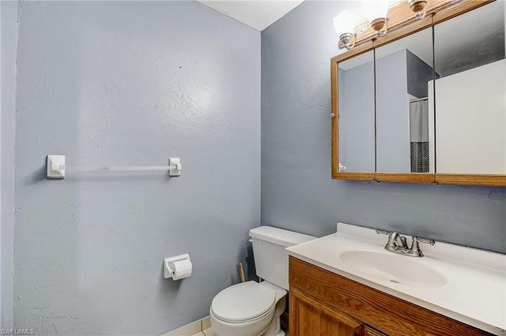 4212  4th W ST, Lehigh Acres, FL 33971