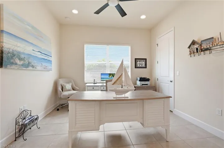 Home office perhaps - Walk in closet.