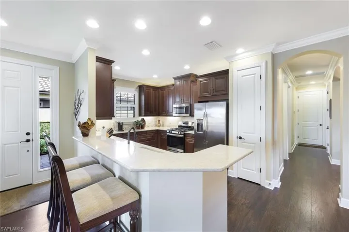 Breakfast Bar