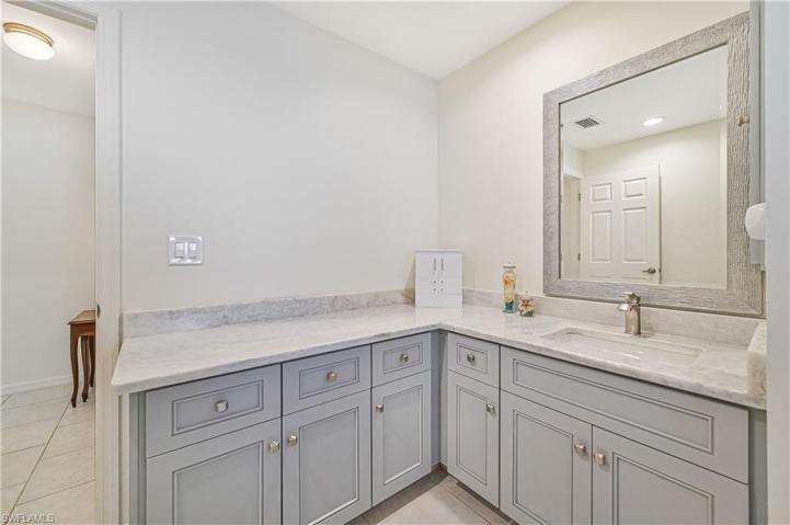 2516  6th W ST, Lehigh Acres, FL 33971