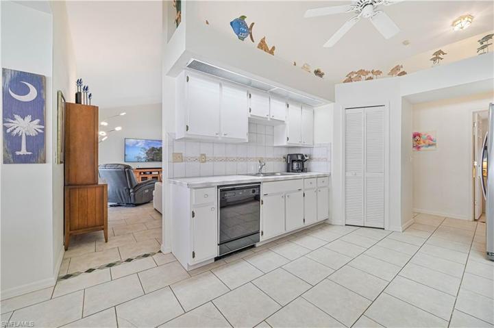 2516  6th W ST, Lehigh Acres, FL 33971