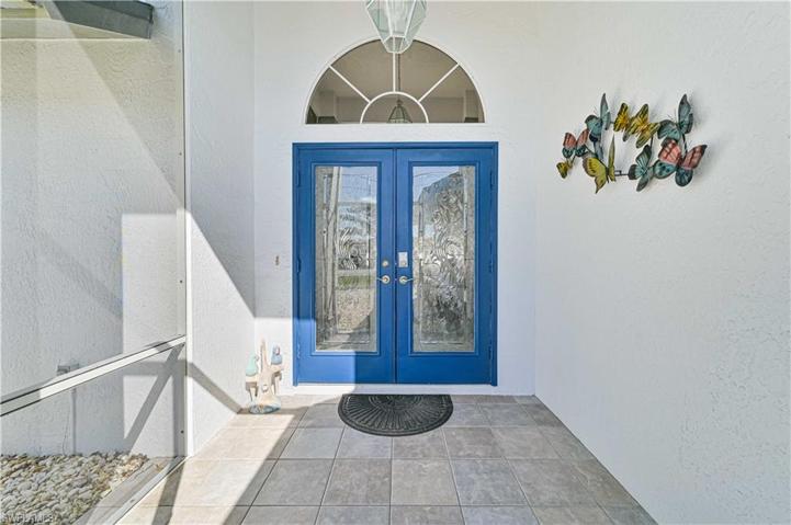 2516  6th W ST, Lehigh Acres, FL 33971
