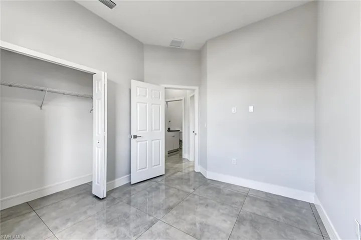 3912  5th SW ST, Lehigh Acres, FL 33976