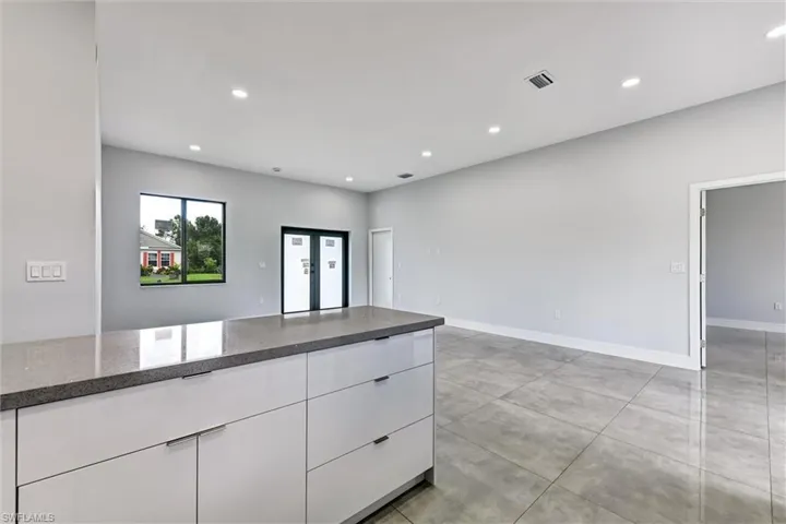 3912  5th SW ST, Lehigh Acres, FL 33976