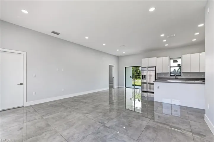 3912  5th SW ST, Lehigh Acres, FL 33976