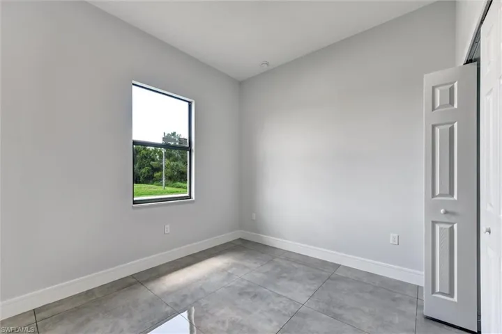 3912  5th SW ST, Lehigh Acres, FL 33976