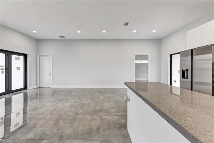 3912  5th SW ST, Lehigh Acres, FL 33976