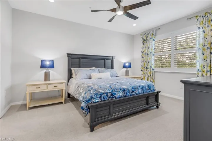 2665 Seychelles Cir 1907, Naples, Florida 34112