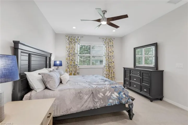 2665 Seychelles Cir 1907, Naples, Florida 34112