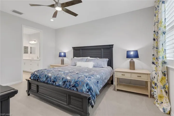 2665 Seychelles Cir 1907, Naples, Florida 34112