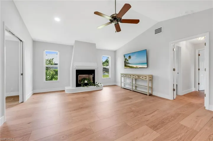 162 Westwood Dr, Naples, Florida 34110