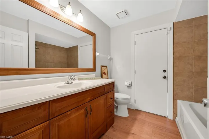 162 Westwood Dr, Naples, Florida 34110