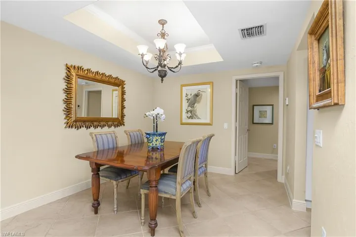 7225 Pelican Bay Blvd 204, Naples, Florida 34108