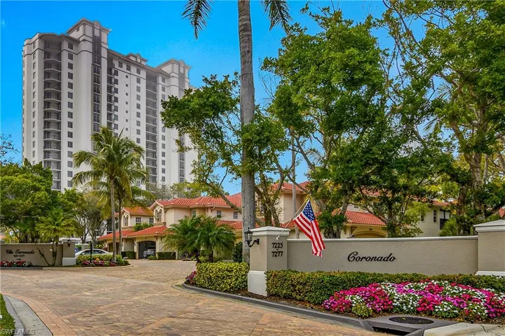 7225 Pelican Bay Blvd 204, Naples, Florida 34108