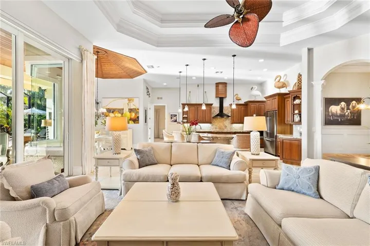 7717 Trent Ct, Naples, Florida 34113