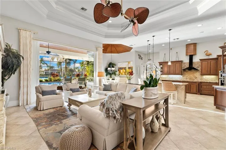 7717 Trent Ct, Naples, Florida 34113