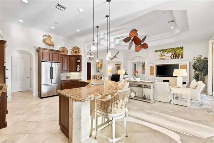 7717 Trent Ct, Naples, Florida 34113