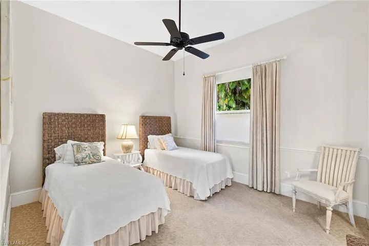 7717 Trent Ct, Naples, Florida 34113