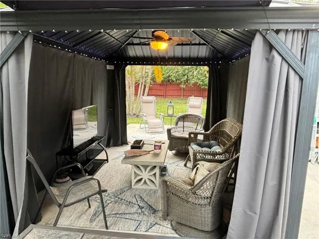 5780  Maplewood  CT, Fort Myers, FL 33905