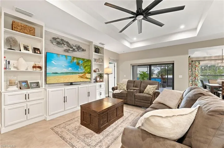 2323 Nw 43rd Ave, Cape Coral, Florida 33993